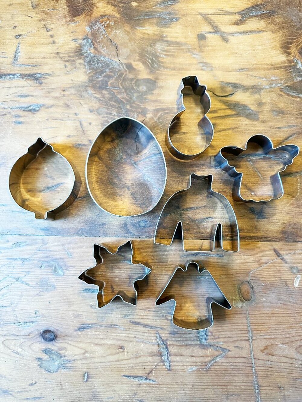 Ann Clark Christmas / Winter Cookie Cutter Set of 16 NEW - Picture 2 of 4